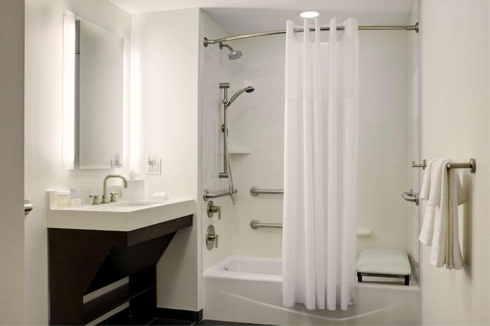 Hampton Inn Brooklyn Downtown Image 23